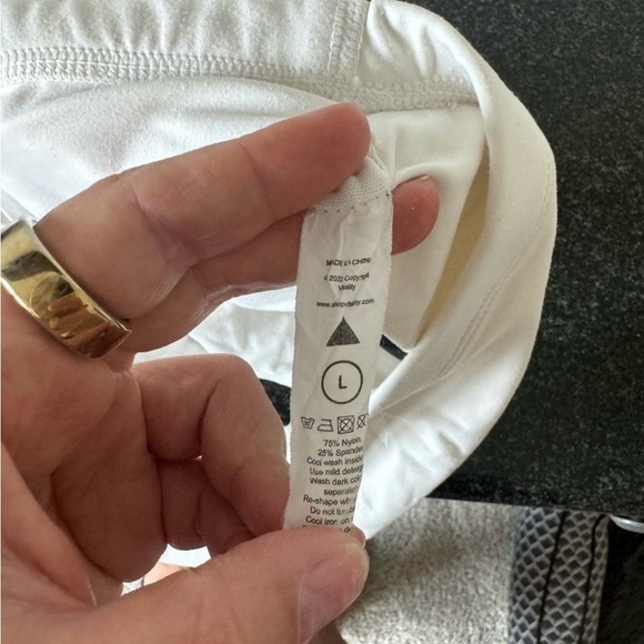 Vitality Sport Bra - Picture 3 of 3